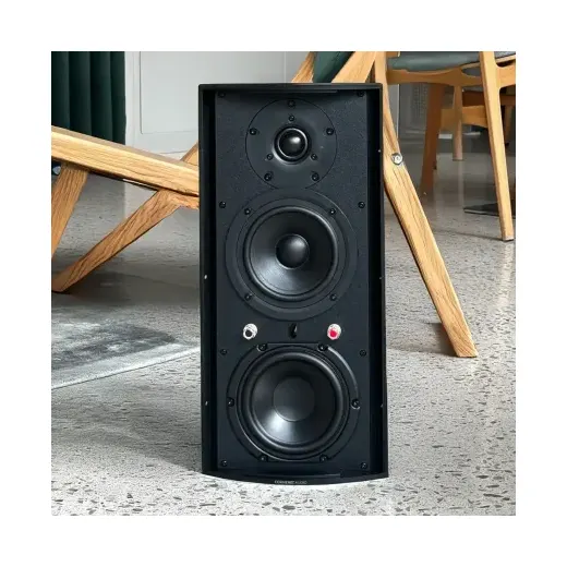 C5SE - Ecklautsprecher Cornered Audio